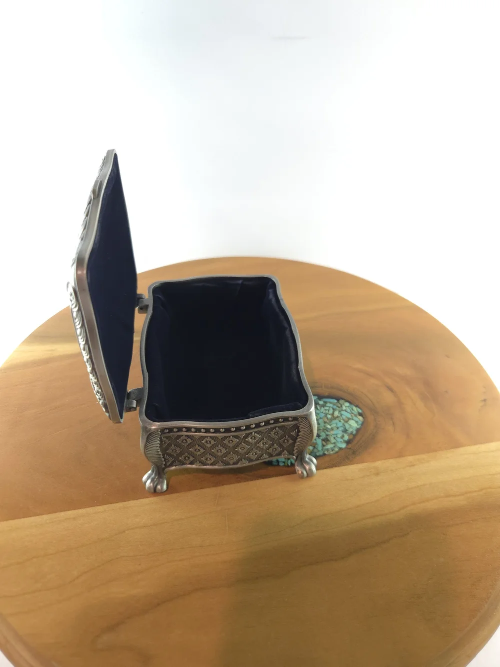 Mullingar Pewter Claddagh Jewelry Box Celtic Irish, Blue Velvet, Vintage 1980s